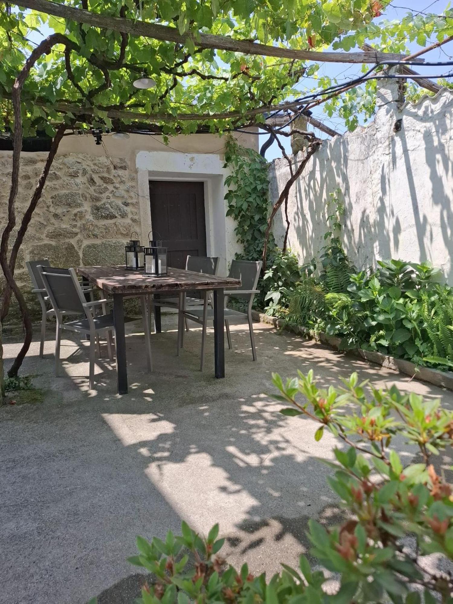 Willa A Barraca. Casa Con Jardin Y Vistas A La Ria Bueu Zewnętrze zdjęcie